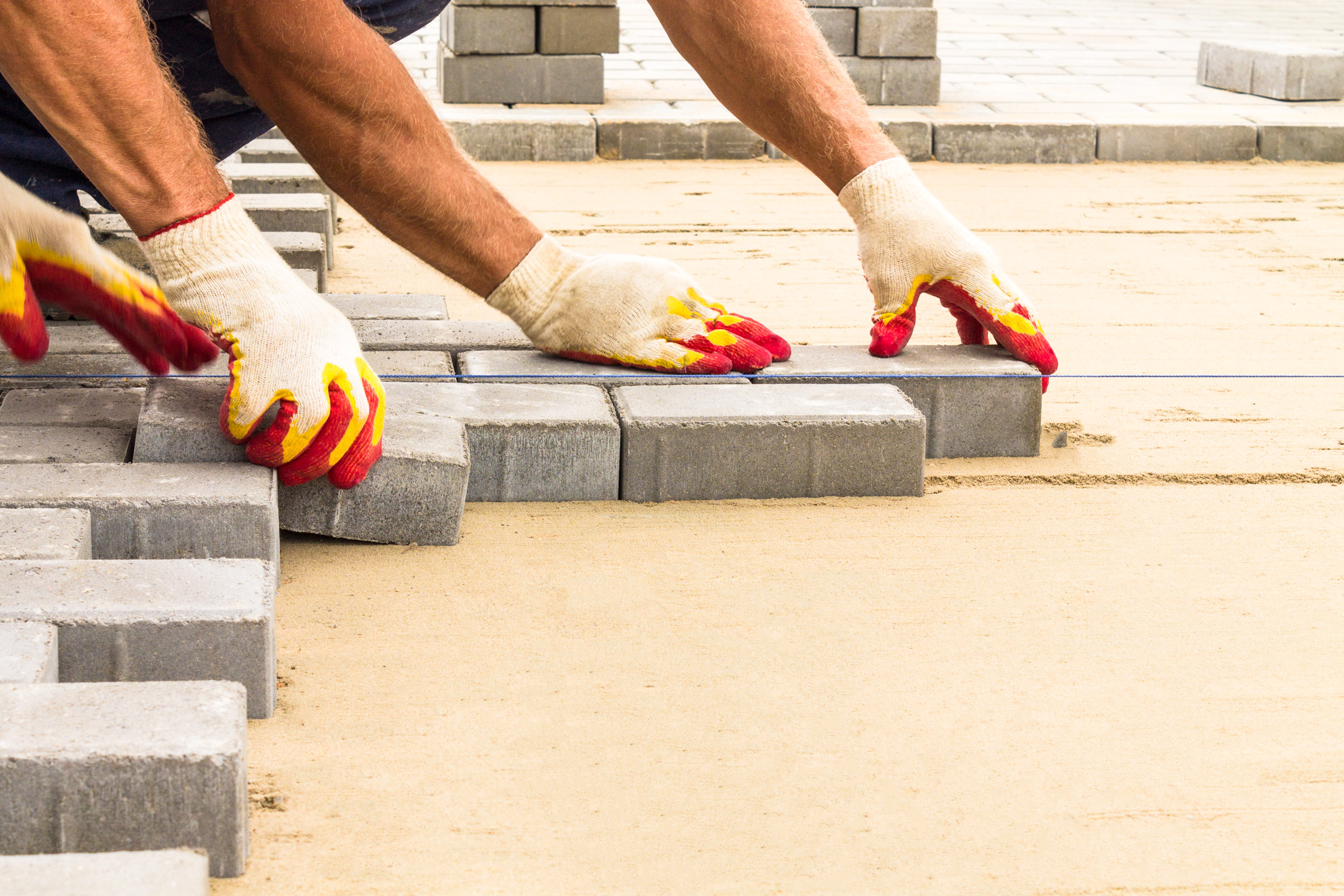 Garten- & Außenanlagen